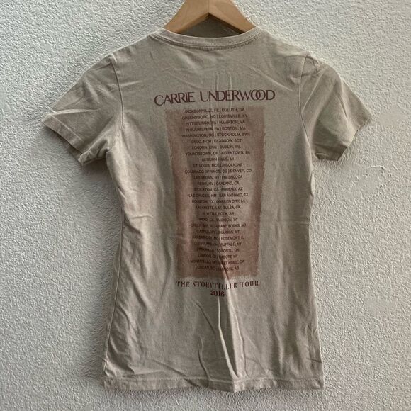 Carrie Underwood The Storyteller Tour 2016 Dates On Back T-Shirt Women's Small - Picture 2 of 3